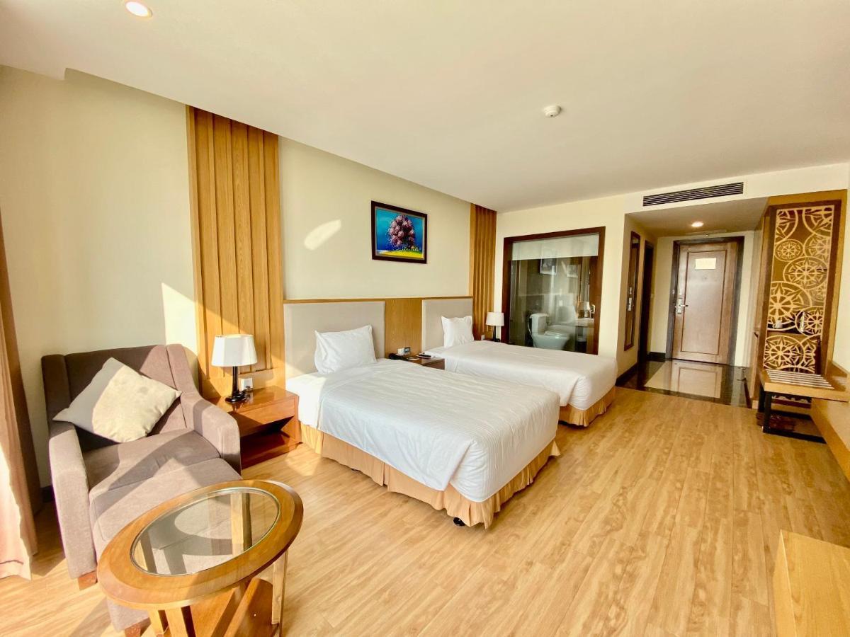 Muong Thanh Luxury Buon Ma Thuot Hotel Exterior foto